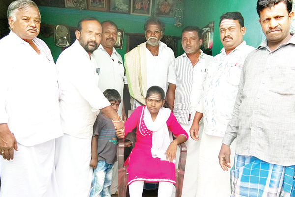 ಕುರುಗೋಡು: ವಿದ್ಯಾರ್ಥಿನಿ ಕೆ.ಎಂ.ನೇತ್ರಾವತಿ ಪರೀಕ್ಷಾ ಪೇ ಚರ್ಚಾ-2020 ಕಾರ್ಯಕ್ರಮಕ್ಕೆ ಆಯ್ಕೆ