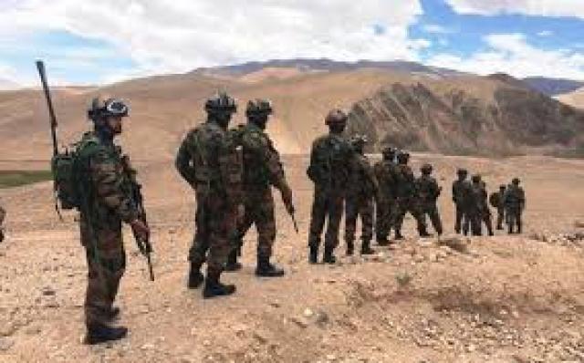 ಪೂರ್ವ ಲಡಾಕ್ ಗಡಿ ಪರಿಸ್ಥಿತಿ ಕುರಿತು ಸೇನಾ ಮುಖ್ಯಸ್ಥರಿಂದ ರಕ್ಷಣಾ ಸಚಿವರಿಗೆ ಮಾಹಿತಿ