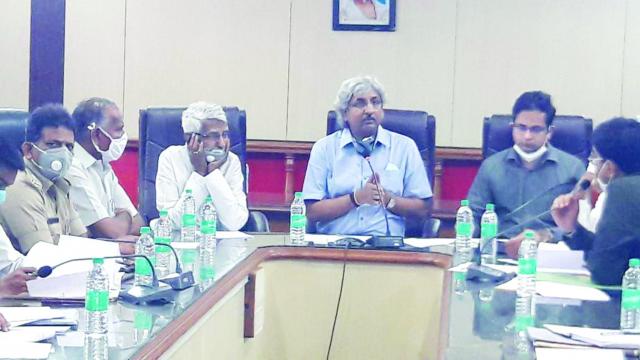 ಕೋವಿಡ್ ಹಿನ್ನೆಲೆ ಸಾಲ ನೀಡಿಕೆ ಪ್ರಮಾಣದಲ್ಲಿ ಕಡಿತಮಾಡದಂತೆ ಬ್ಯಾಂಕ್ಗಳಿಗೆ  ಸಂಸದ ಉದಾಸಿ ಸೂಚನೆ