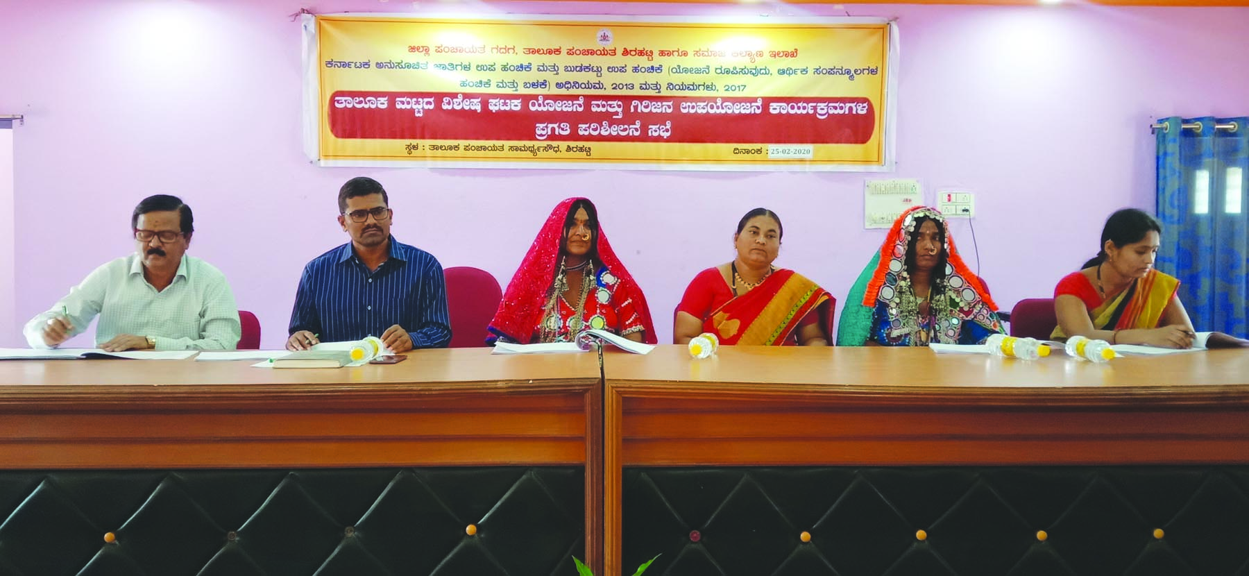 ಬಡ ಜನರ ಭೂಮಿಗೆ ಕನ್ನ ಹಾಕಿದ ಅಧಿಕಾರಿಗಳು: ಸಮತಳ