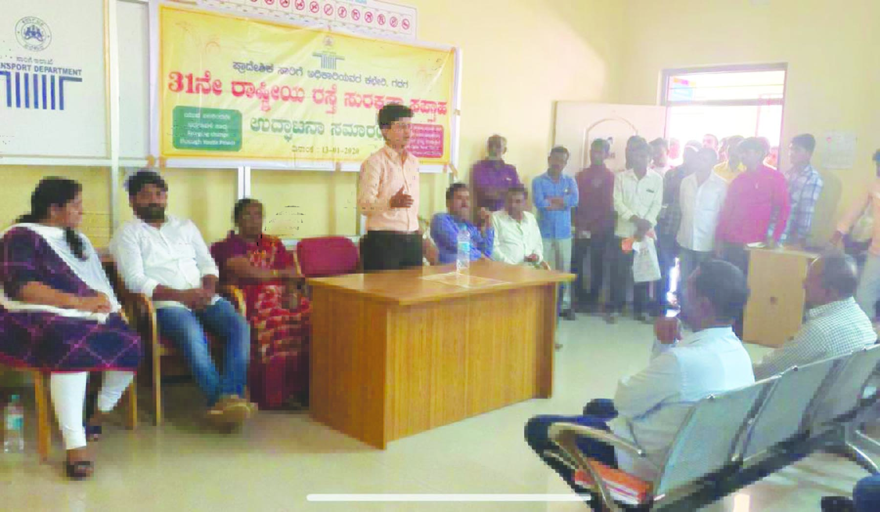 ಚಾಲಕರ, ಪ್ರಯಾಣಿಕರ ಸುರಕ್ಷತೆಗಾಗಿ ರಸ್ತೆ ನಿಯಮ ಪಾಲಿಸಿ