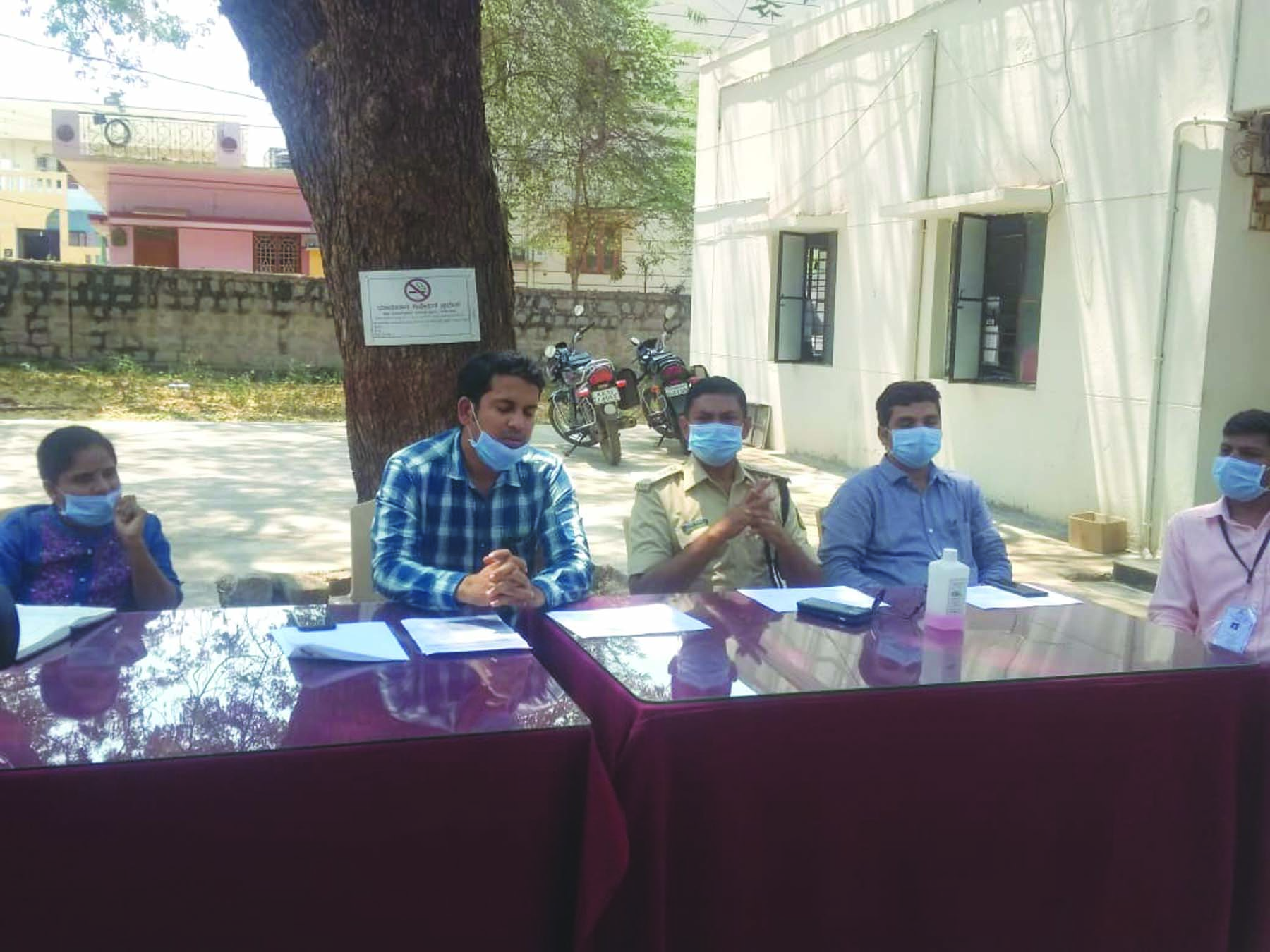 ಸಾರ್ವಜನಿಕರ ದಿನನಿತ್ಯ ವಸ್ತುಗಳ ಖರೀದಿಗೆ ಬೆಳಗ್ಗೆ 8ರಿಂದ 10ರವರೆಗೆ ಮಾತ್ರ ಅವಕಾಶ