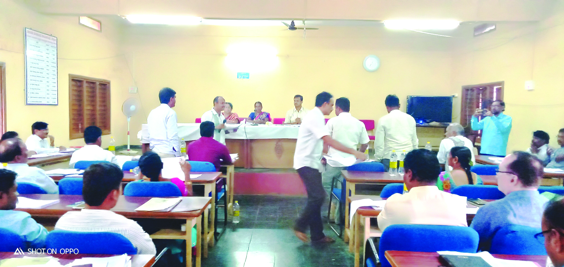 ಫಲಾನುಭವಿಗಳ ಆಯ್ಕೆಯಲ್ಲಿ  ತಾರತಮ್ಯ