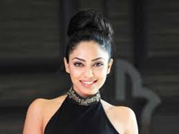 ನಡು ರಸ್ತೆಯಲ್ಲೇ ನಟಿಗೆ ಹಲ್ಲೆ ನಡೆಸಿದ ಕಾರು ಚಾಲಕ