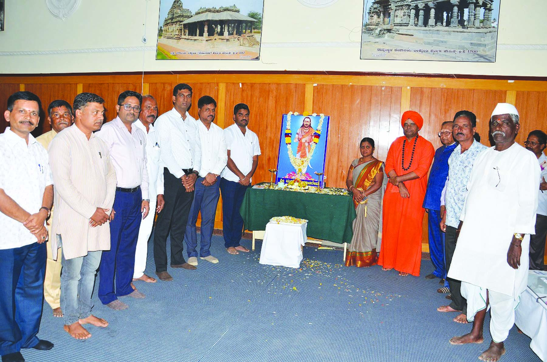 ಸಮಾಜ, ಸಂಸಾರದಲ್ಲಿ ತಾಯಂದಿರ ಪಾತ್ರ ದೊಡ್ಡದು: ಶಿವಕುಮಾರ ಶ್ರೀ