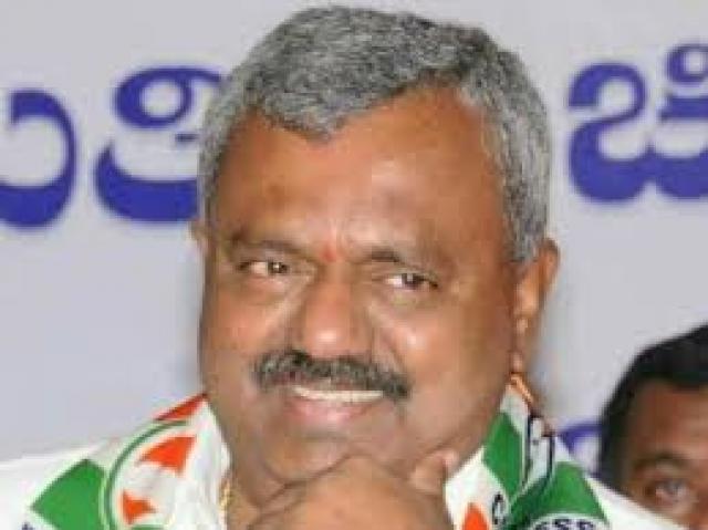 ಸಚಿವರ ಪರಿಸ್ಥಿತಿ ಅಧ್ಯಯನ ಪ್ರವಾಸ ವೇಳೆ ಸಾರ್ವಜನಿಕರು ಅಂತರ ಕಾಯ್ದುಕೊಳ್ಳಬೇಕು : ಎಸ್ ಟಿ ಸೋಮಶೇಖರ್
