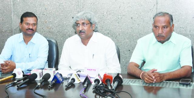 ಜಿಲ್ಲೆಗೆ ಮೂರು ಸಾವಿರ ಕೋಟಿ ರೂ. ಅನುದಾನ ಮಂಜೂರು