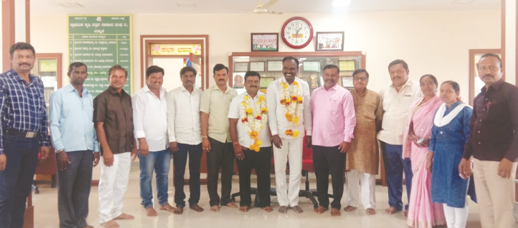 ಅವಿರೋಧವಾಗಿ ಆಯ್ಕೆ