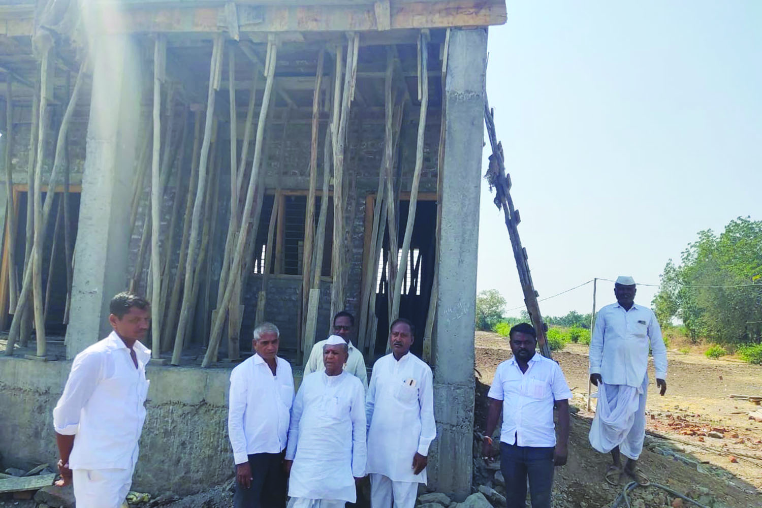 ತಾಂಬಾ: ವಸತಿ ಶಾಲೆಯ ಕಟ್ಟಡ ಕಾಮಗಾರಿ ಪರಿಶೀಲನೆ